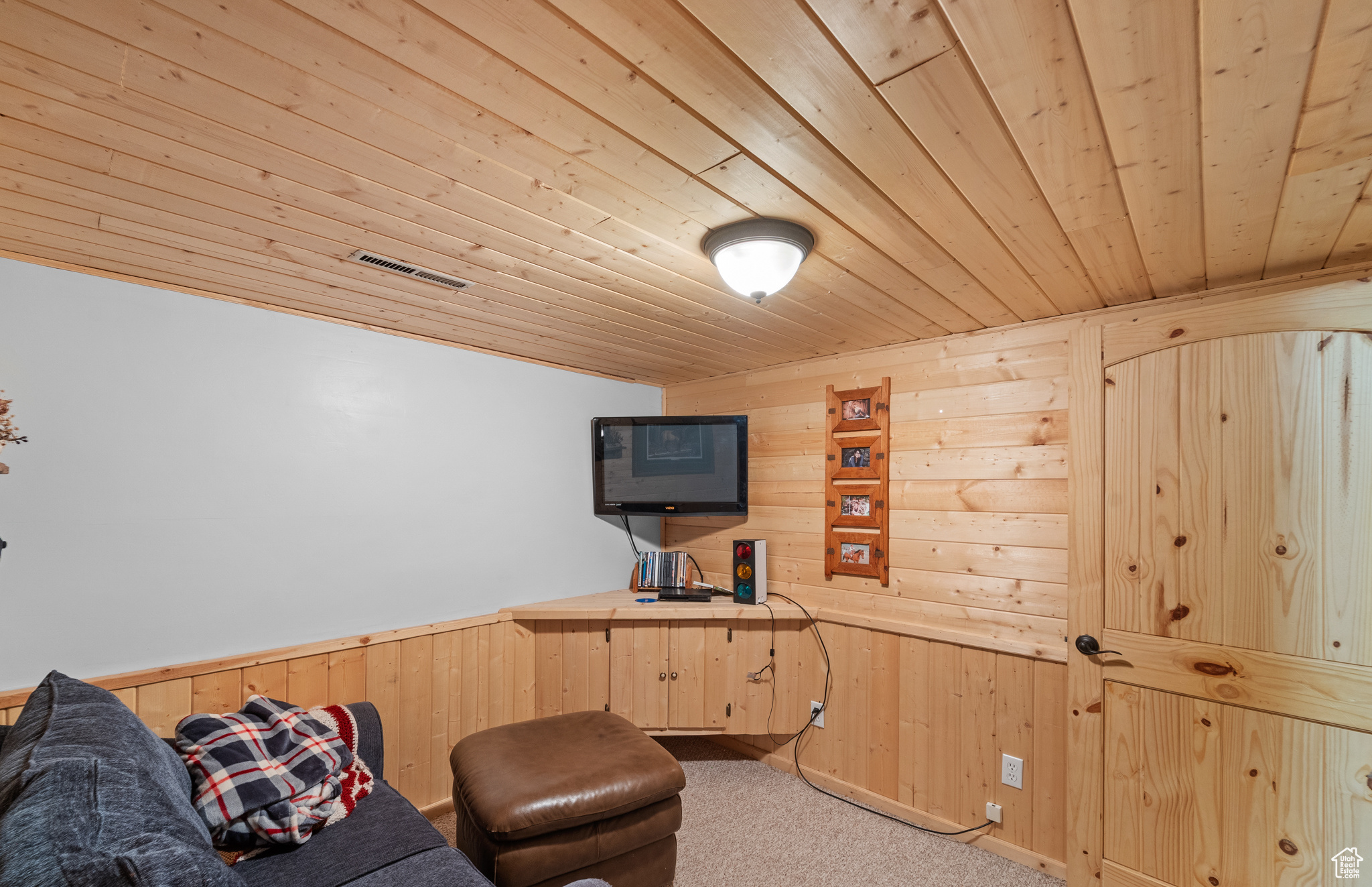 YOUNG PROPERTY - Residential