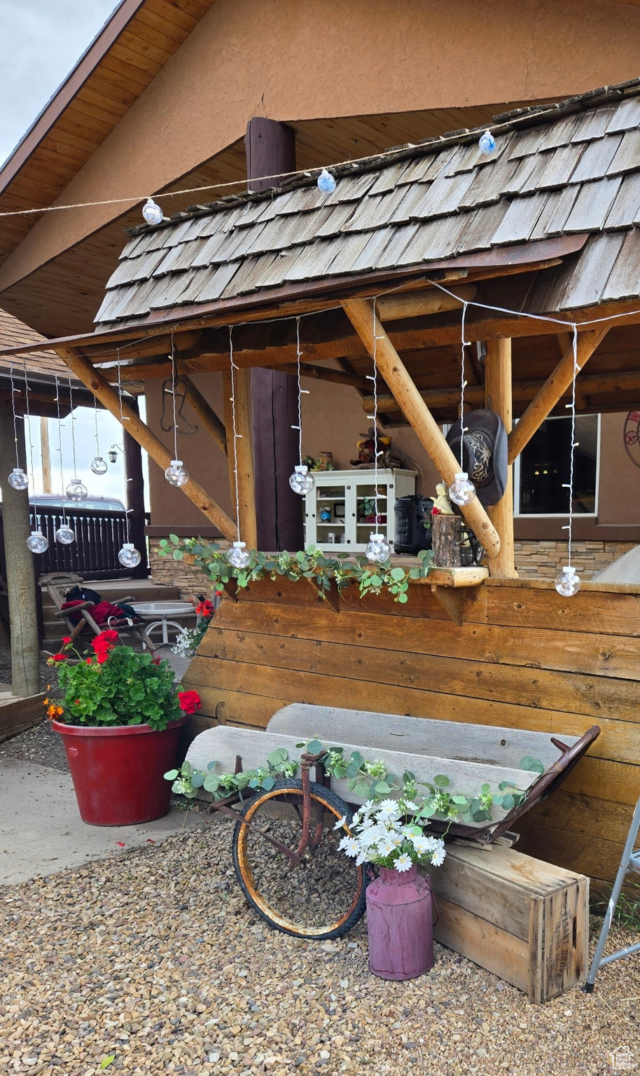 YOUNG PROPERTY - Residential