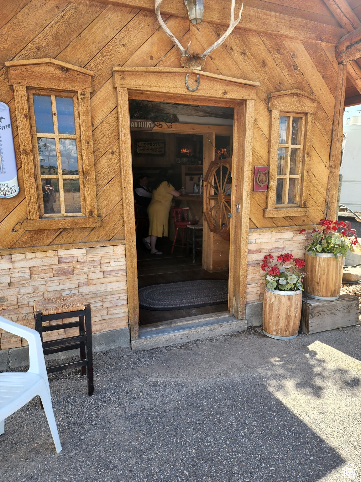 YOUNG PROPERTY - Residential