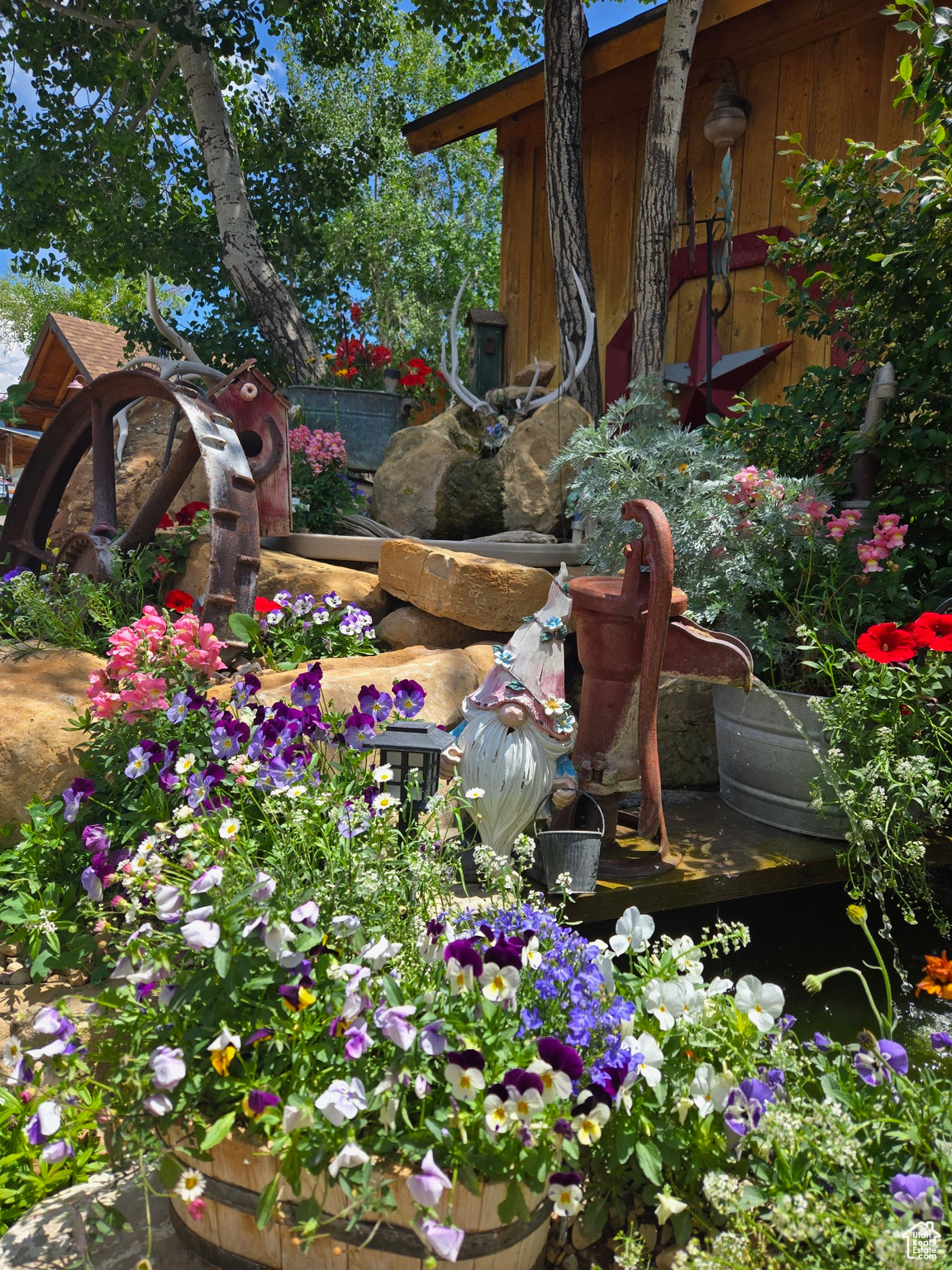 YOUNG PROPERTY - Residential