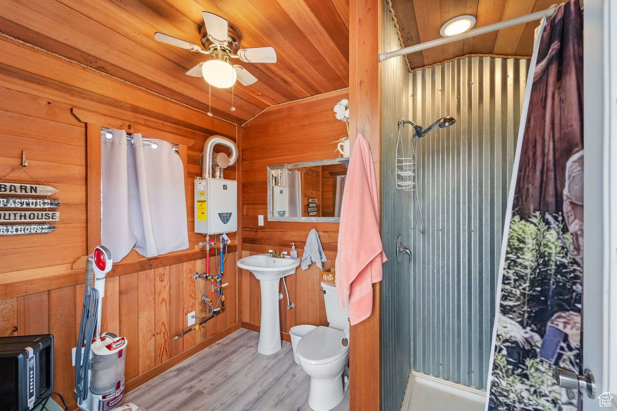 YOUNG PROPERTY - Residential