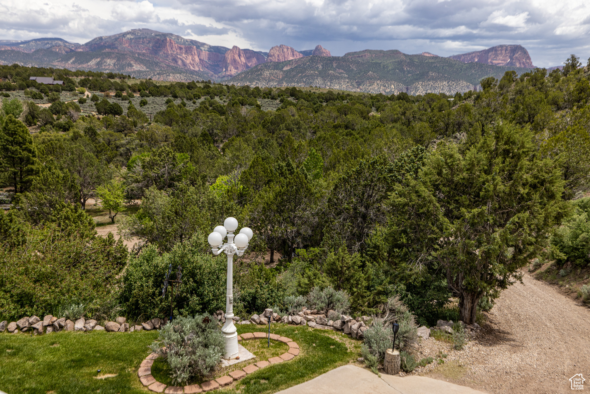 1298 S 1500, New Harmony, Utah image 44