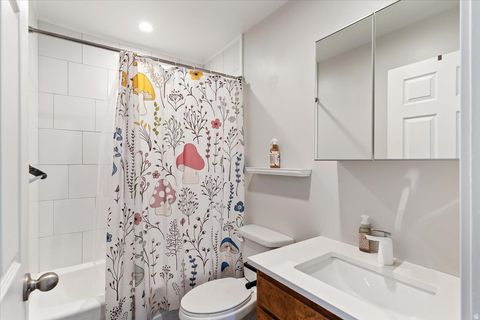 Tiny photo for 1593 E 6600 S, Uintah, UT 84405 (MLS # 2136530)