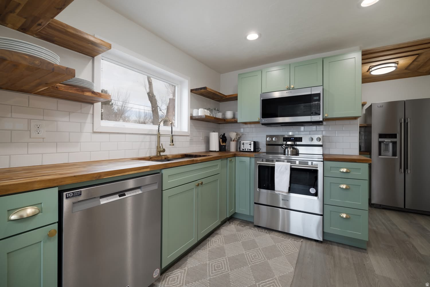 CALDER-ASHTON ADDITION - Residential