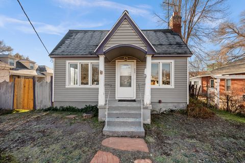 Photo of 538 E DRIGGS AVE, Salt Lake City, UT 84106 (MLS # 2130746)