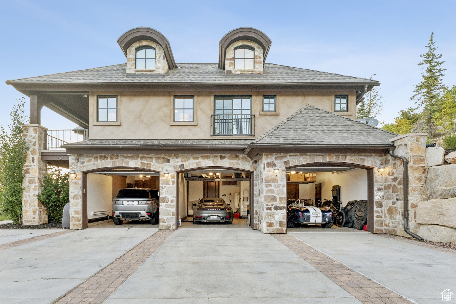 Park City, Utah 84098, United States, 4 Bedrooms Bedrooms, ,4 BathroomsBathrooms,Residential,Active,187726