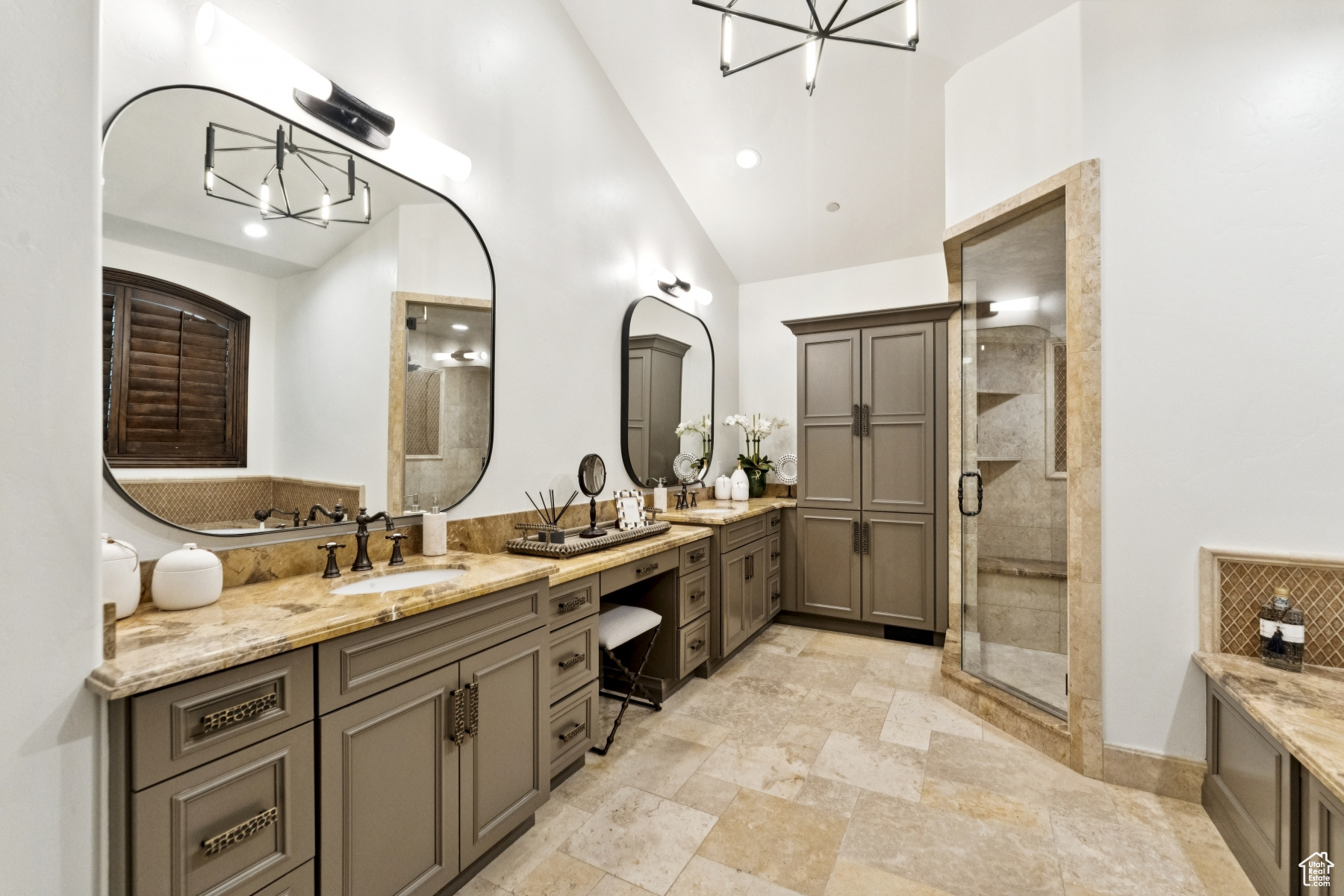 Park City, Utah 84098, United States, 4 Bedrooms Bedrooms, ,4 BathroomsBathrooms,Residential,Active,187726