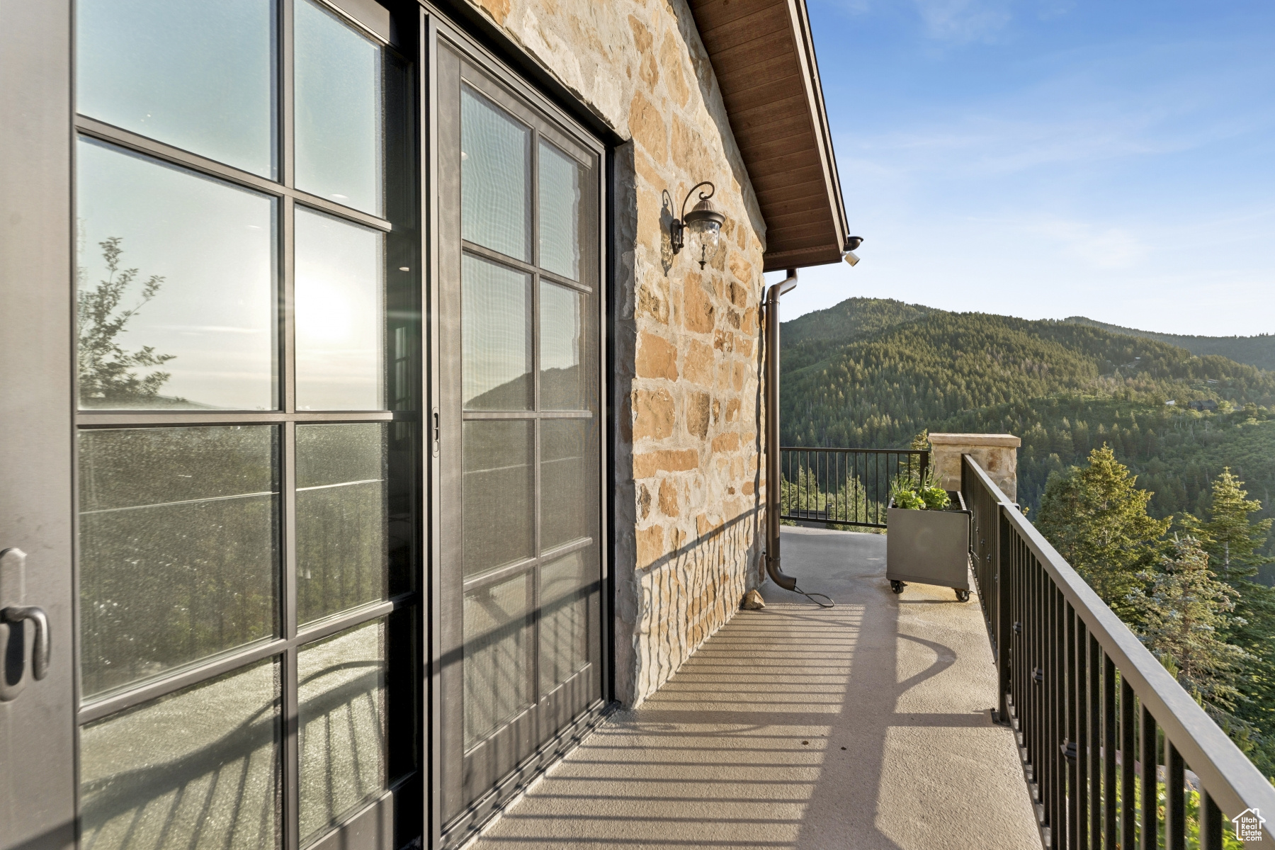 Park City, Utah 84098, United States, 4 Bedrooms Bedrooms, ,4 BathroomsBathrooms,Residential,Active,187726