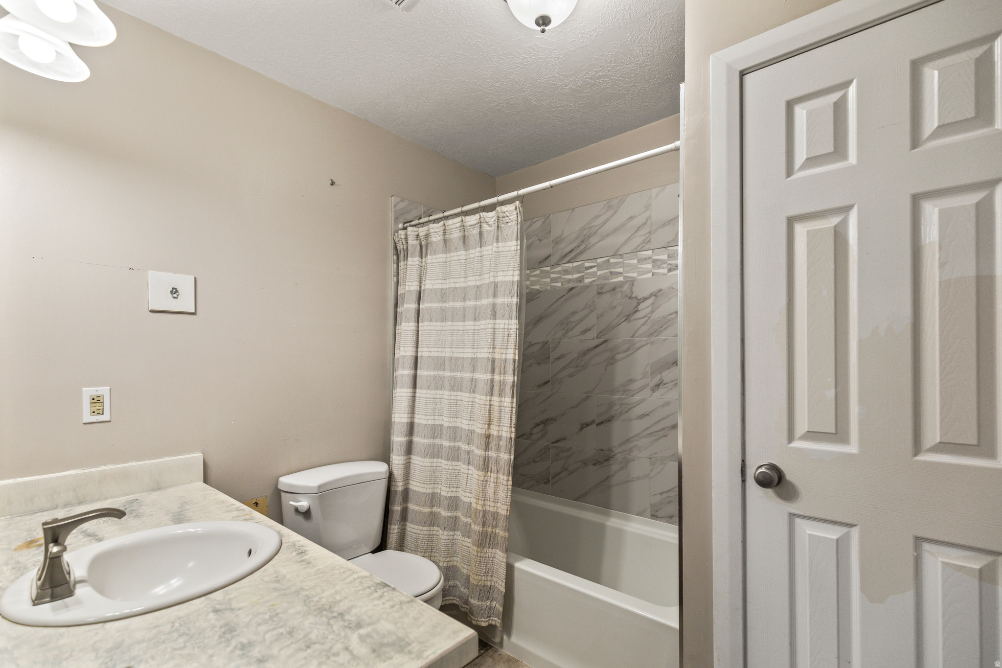 SUNSET NORTH - Residential