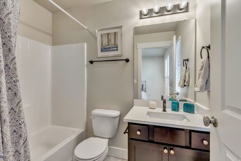 Tiny photo for 11386 S OKANOGAN LN, South Jordan, UT 84009 (MLS # 2128436)