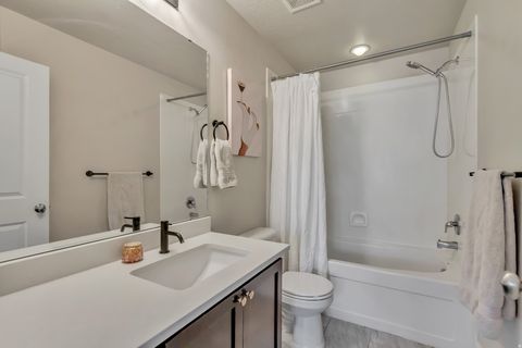 Tiny photo for 11386 S OKANOGAN LN, South Jordan, UT 84009 (MLS # 2128436)