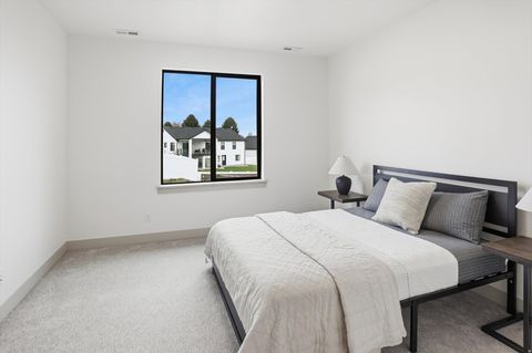 Tiny photo for 258 E 250 S, Richmond, UT 84333 (MLS # 2123562)