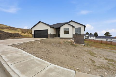 Tiny photo for 258 E 250 S, Richmond, UT 84333 (MLS # 2123562)
