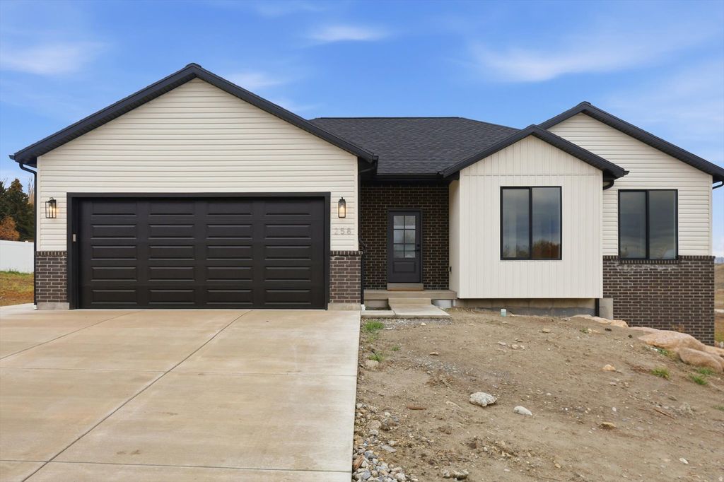 Photo for 258 E 250 S, Richmond, UT 84333 (MLS # 2123562)