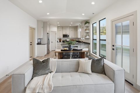 Tiny photo for 258 E 250 S, Richmond, UT 84333 (MLS # 2123562)