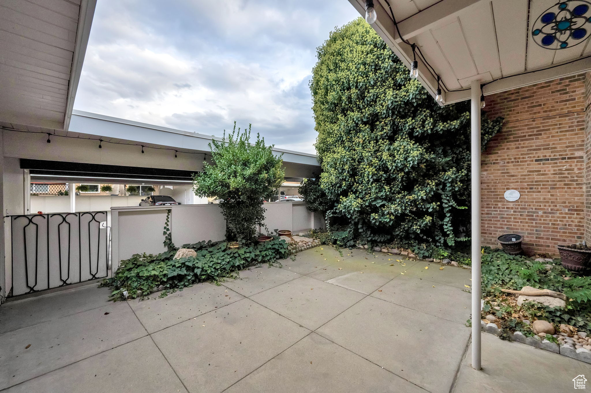 THREE FOUNTAINS - Residential