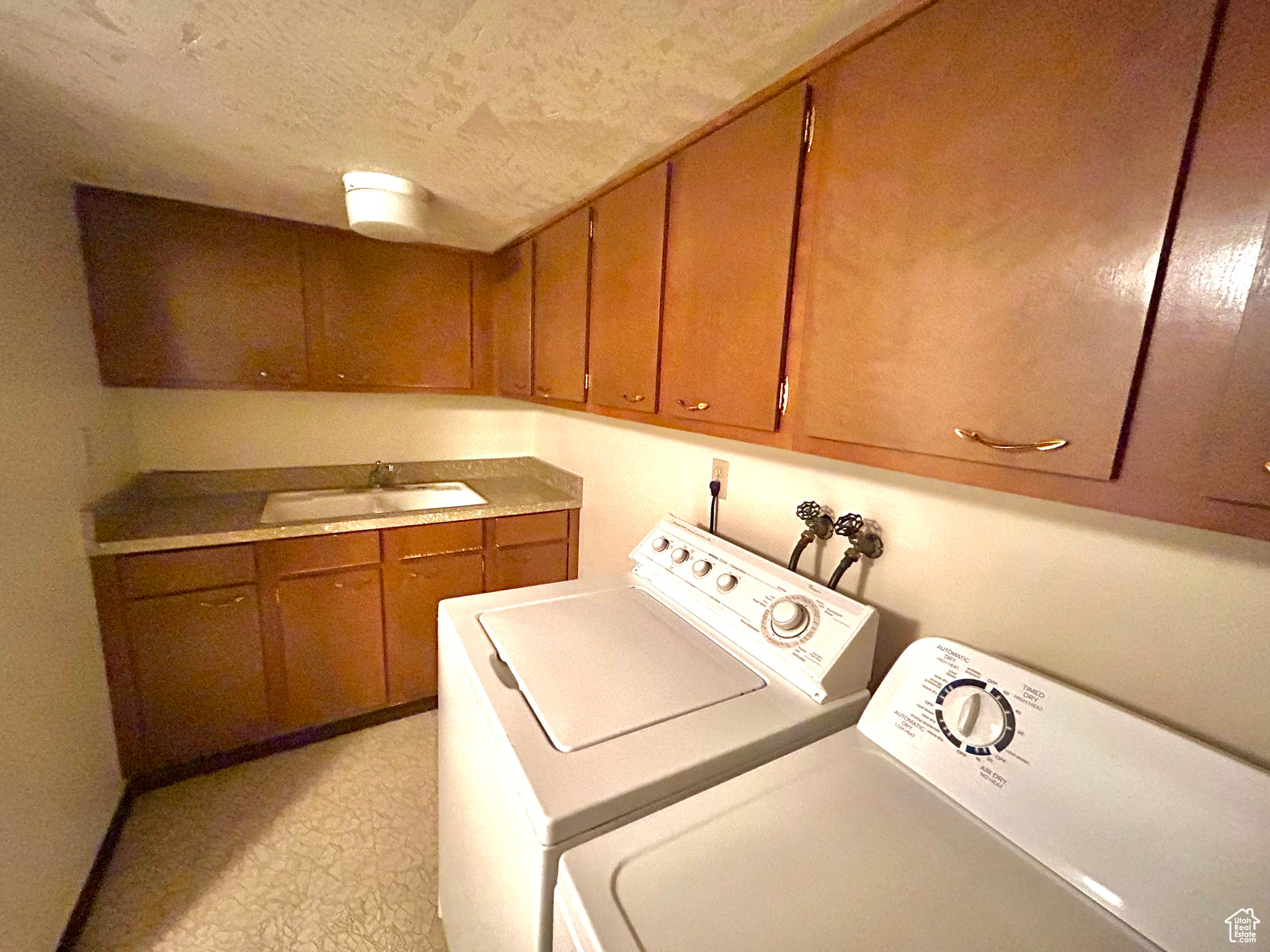 THREE FOUNTAINS - Residential