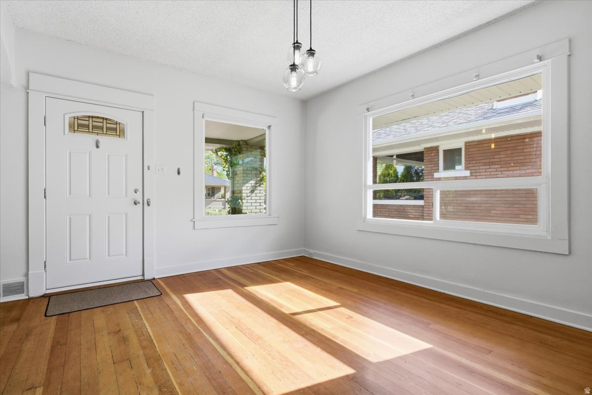 LIBERTY WELLS - Residential