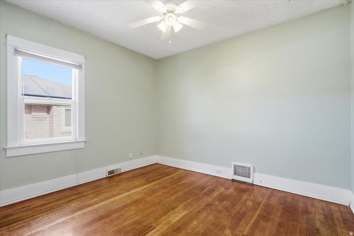 LIBERTY WELLS - Residential