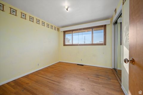 Tiny photo for 275 S 600 E, Clearfield, UT 84015 (MLS # 2113017)