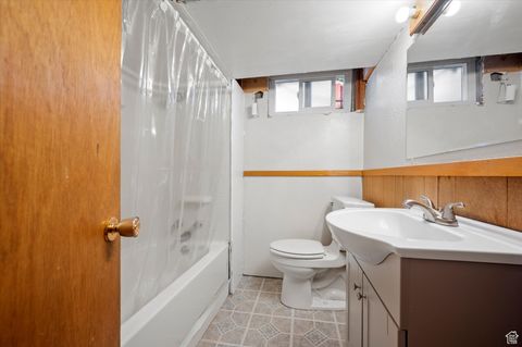Tiny photo for 275 S 600 E, Clearfield, UT 84015 (MLS # 2113017)