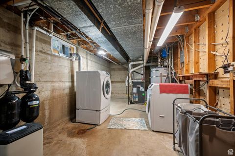 Tiny photo for 275 S 600 E, Clearfield, UT 84015 (MLS # 2113017)
