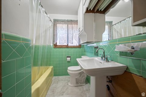 Tiny photo for 275 S 600 E, Clearfield, UT 84015 (MLS # 2113017)