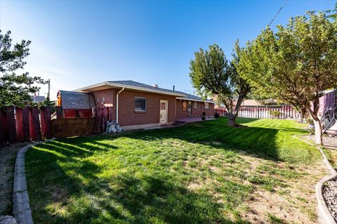 Tiny photo for 275 S 600 E, Clearfield, UT 84015 (MLS # 2113017)