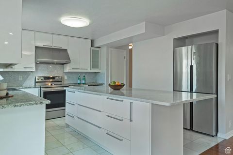 Tiny photo for 1990 E TERRA VISTA WAY, Sandy, UT 84093 (MLS # 2118855)