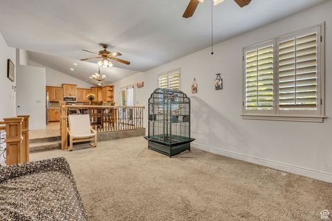Tiny photo for 1695 E ENSIGN PL, Cottonwood Heights, UT 84121 (MLS # 2105423)
