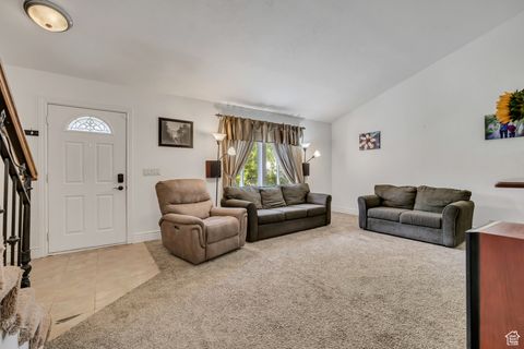 Tiny photo for 1695 E ENSIGN PL, Cottonwood Heights, UT 84121 (MLS # 2105423)