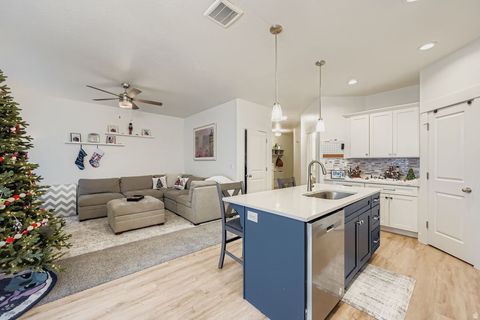 Tiny photo for 1028 N FREEMAN DR, Saratoga Springs, UT 84045 (MLS # 2125628)