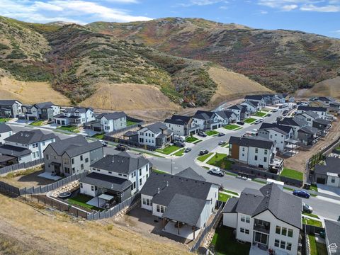 Tiny photo for 6197 N FOX RD, Lehi, UT 84048 (MLS # 2115181)