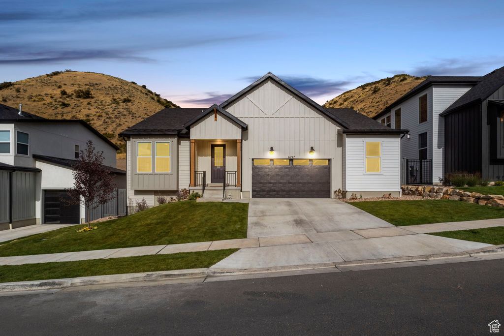 Photo of 6197 N FOX RD, Lehi, UT 84048 (MLS # 2115181)