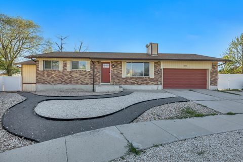 Photo of 1875 W RICHLAND CIR, West Jordan, UT 84084 (MLS # 2155365)