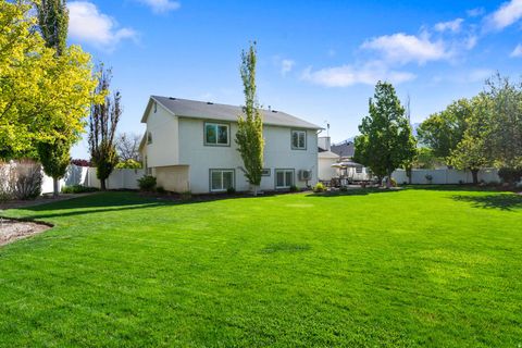 Tiny photo for 1293 W MARGARET VIEW CIR, Riverton, UT 84065 (MLS # 2158262)