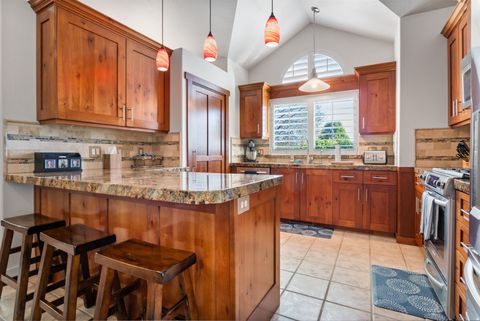 Tiny photo for 1293 W MARGARET VIEW CIR, Riverton, UT 84065 (MLS # 2158262)