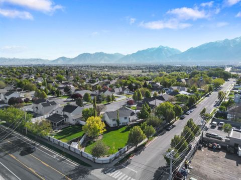 Tiny photo for 1293 W MARGARET VIEW CIR, Riverton, UT 84065 (MLS # 2158262)