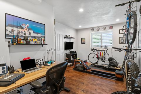 Tiny photo for 1293 W MARGARET VIEW CIR, Riverton, UT 84065 (MLS # 2158262)