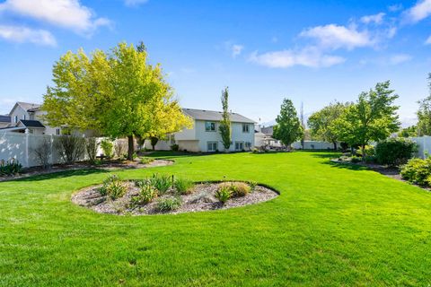 Tiny photo for 1293 W MARGARET VIEW CIR, Riverton, UT 84065 (MLS # 2158262)