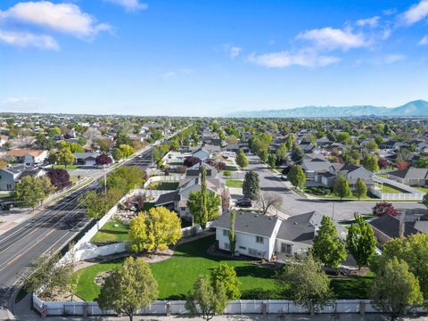 Tiny photo for 1293 W MARGARET VIEW CIR, Riverton, UT 84065 (MLS # 2158262)