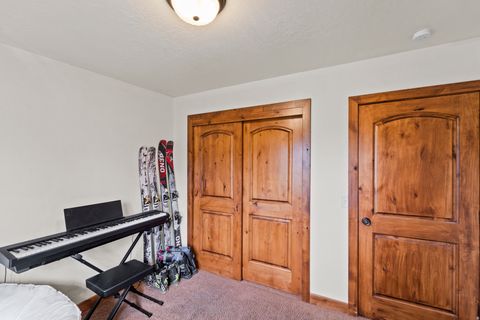 Tiny photo for 4350 S ALBRIGHT DR E, Holladay, UT 84124 (MLS # 2124133)