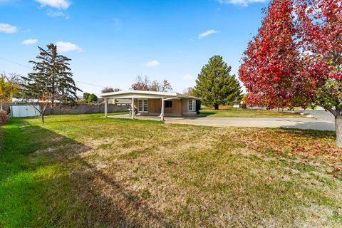 Tiny photo for 4350 S ALBRIGHT DR E, Holladay, UT 84124 (MLS # 2124133)