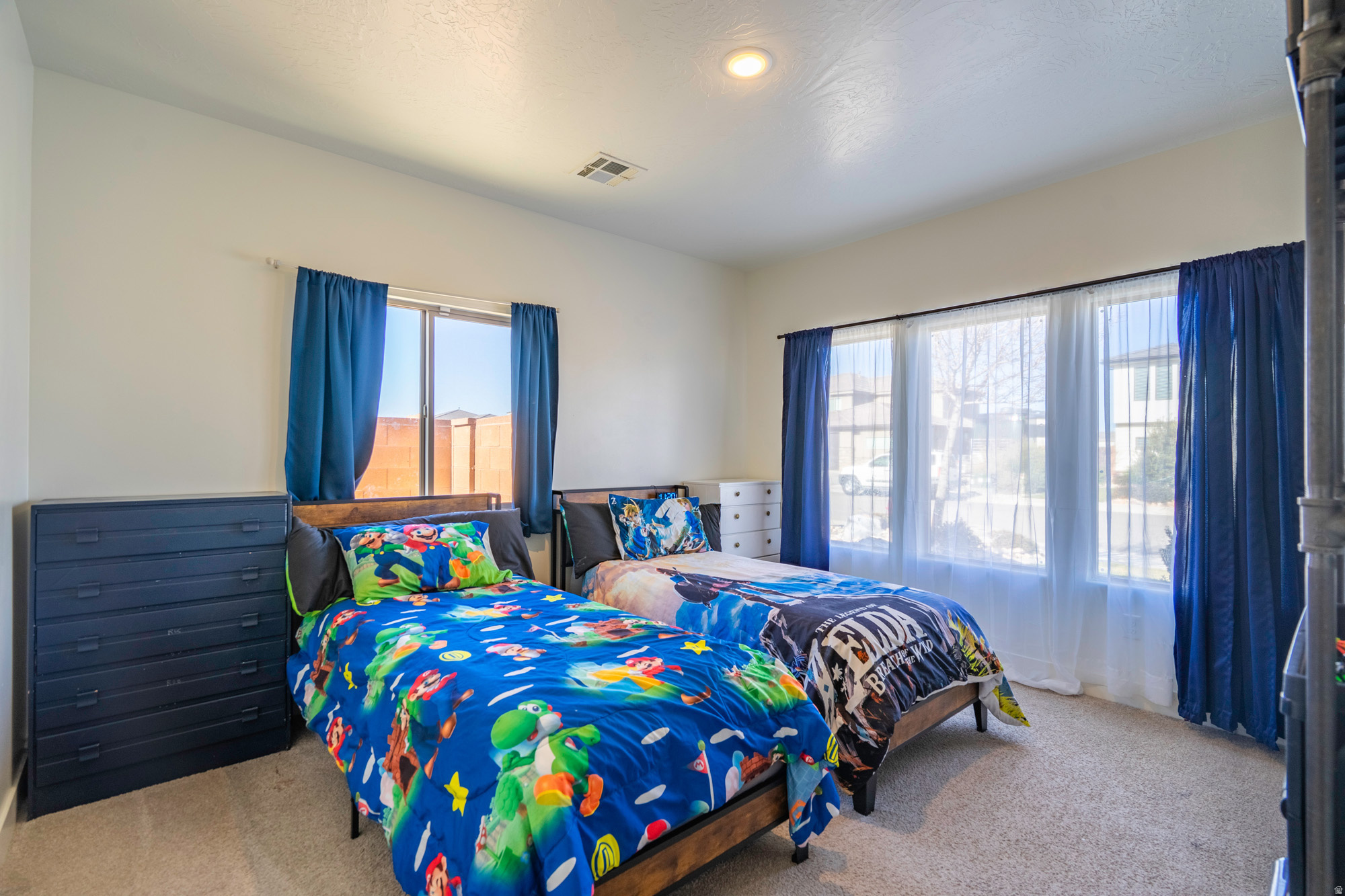 SAGE CANYON PH 11 - Residential