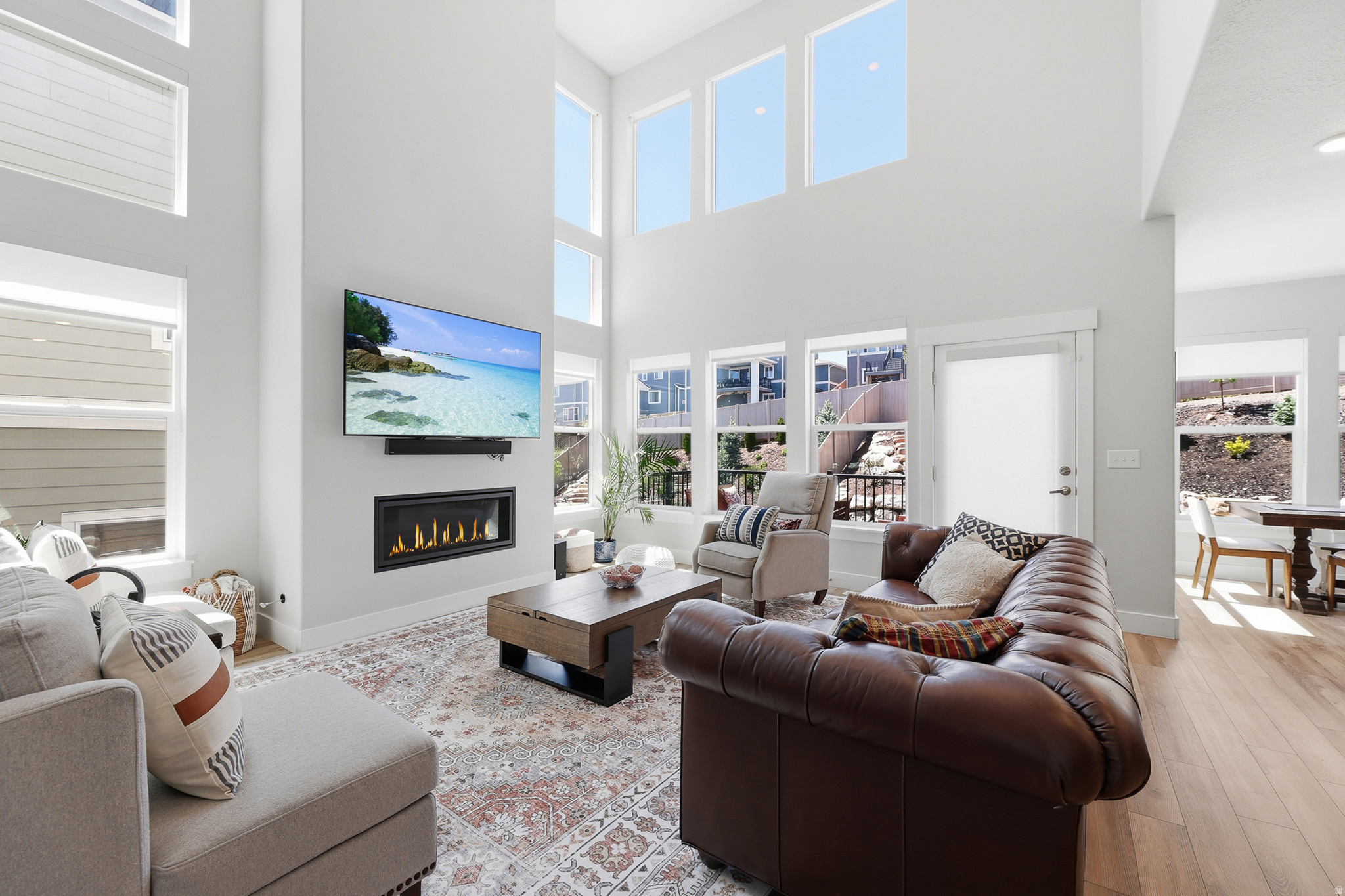 SUNCREST/EDELWEISS - Residential