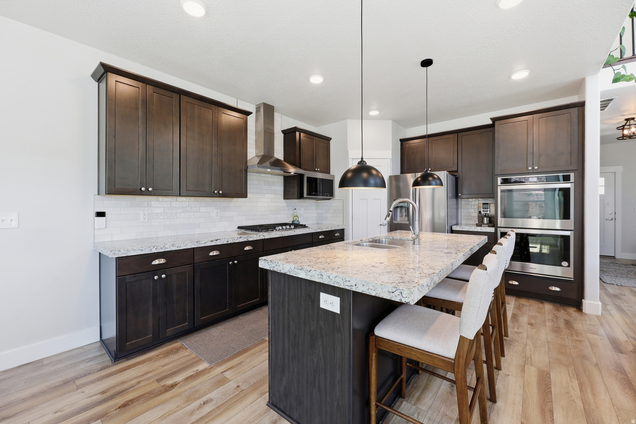 SUNCREST/EDELWEISS - Residential