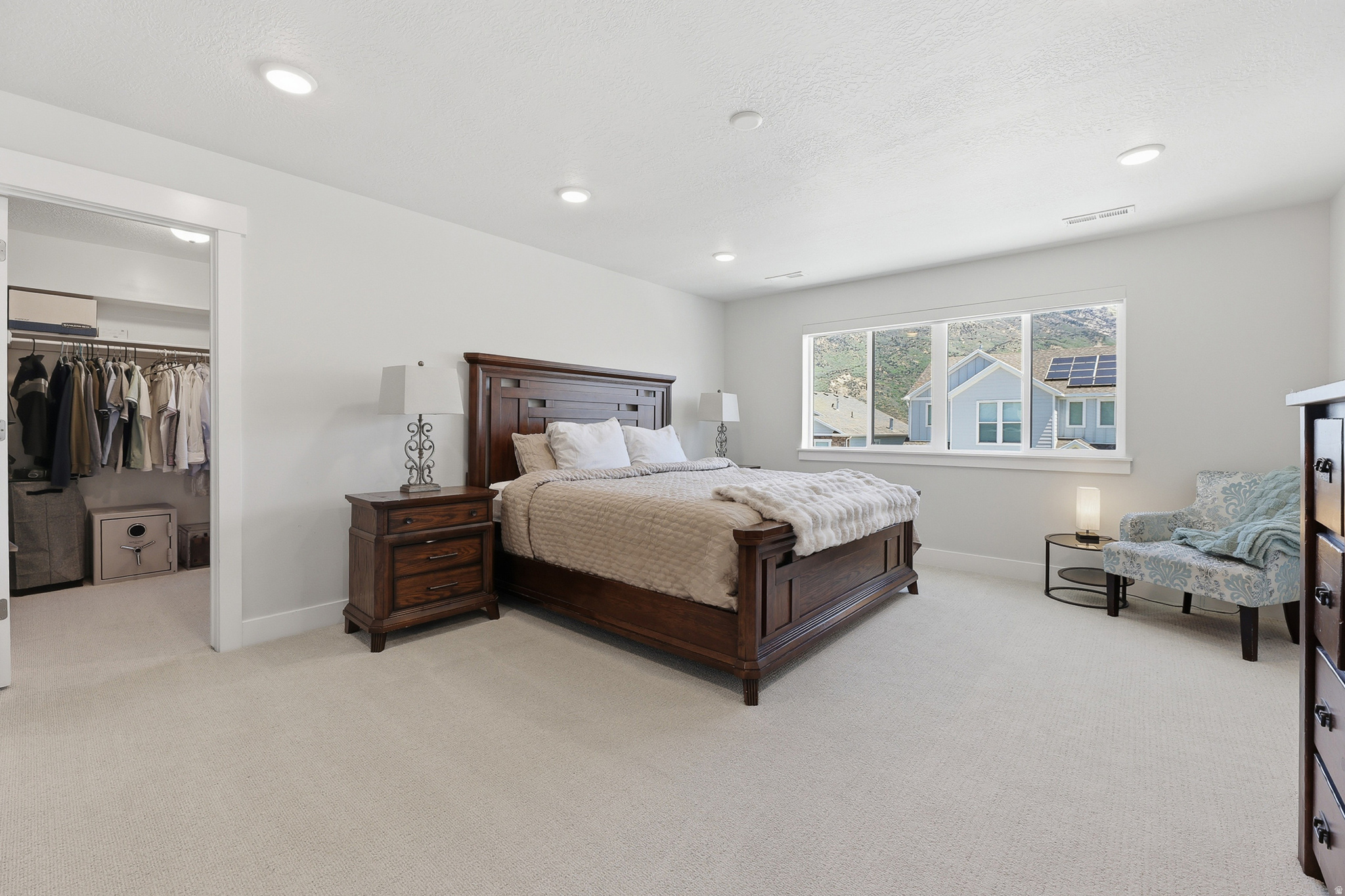 SUNCREST/EDELWEISS - Residential