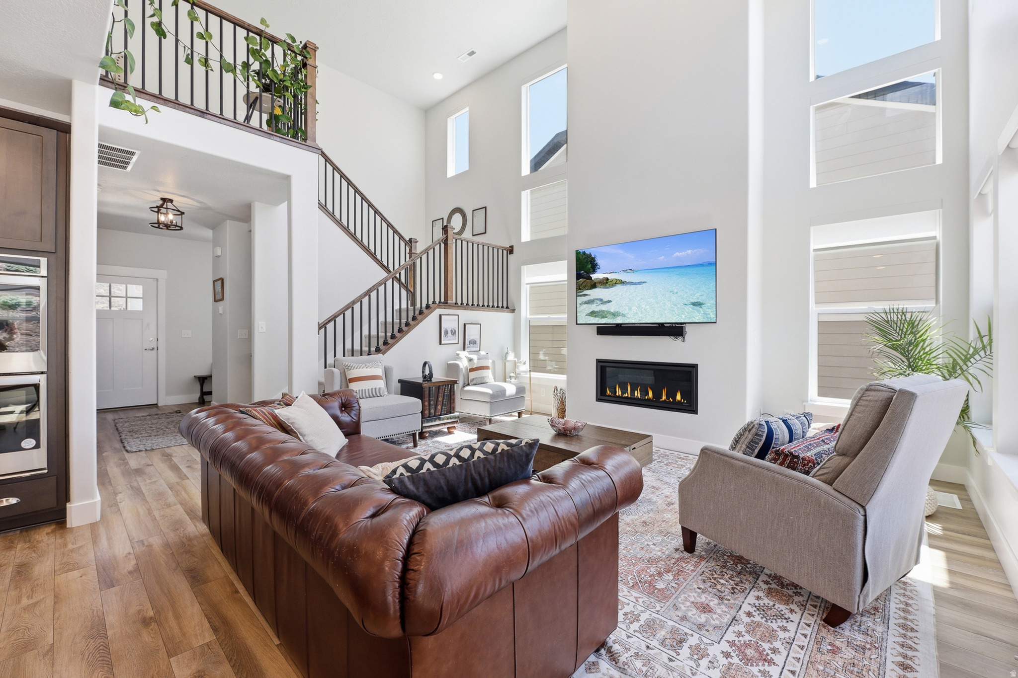 SUNCREST/EDELWEISS - Residential