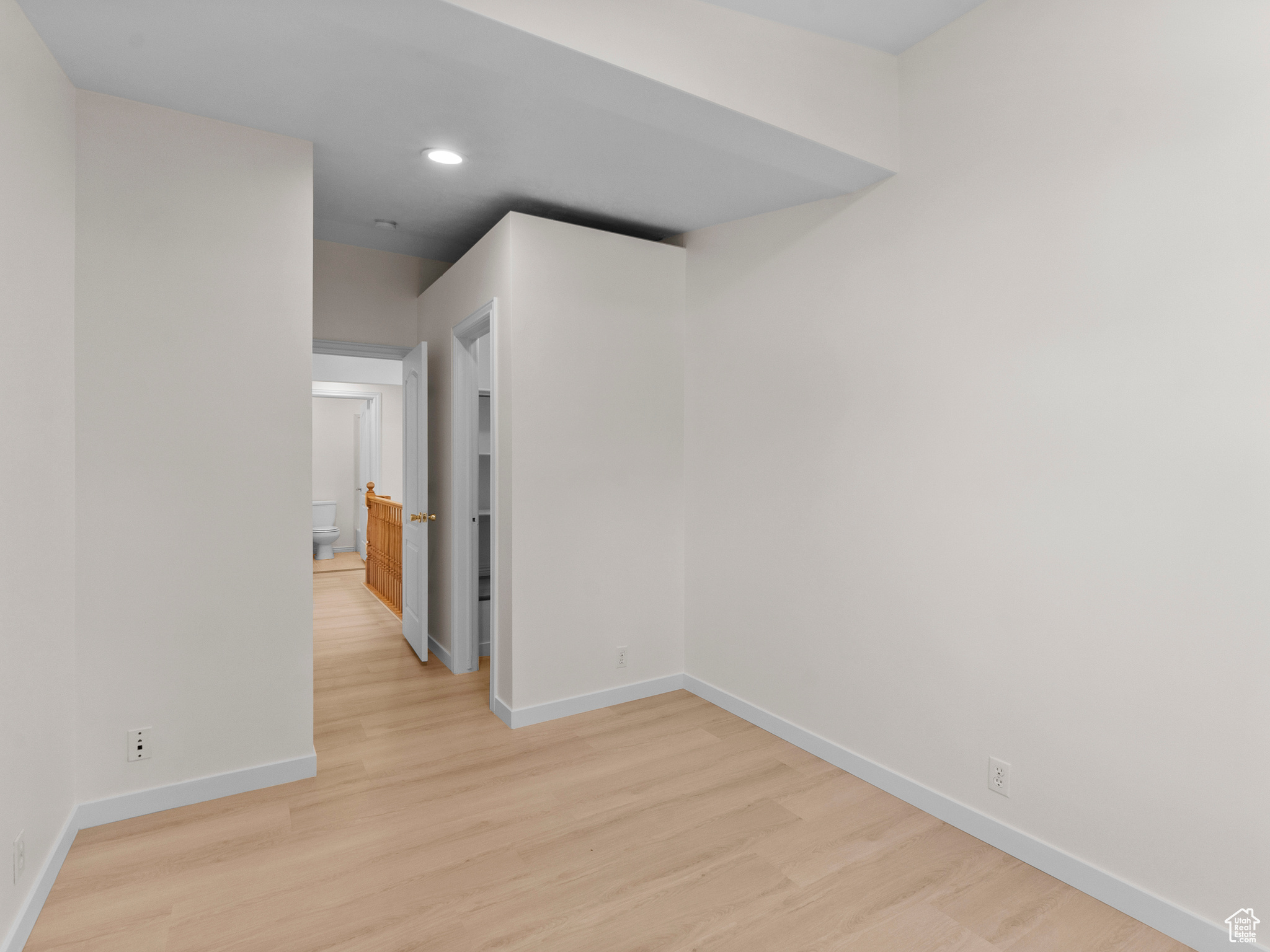 WILLOW GROVE CONDOMINIUMS - Residential