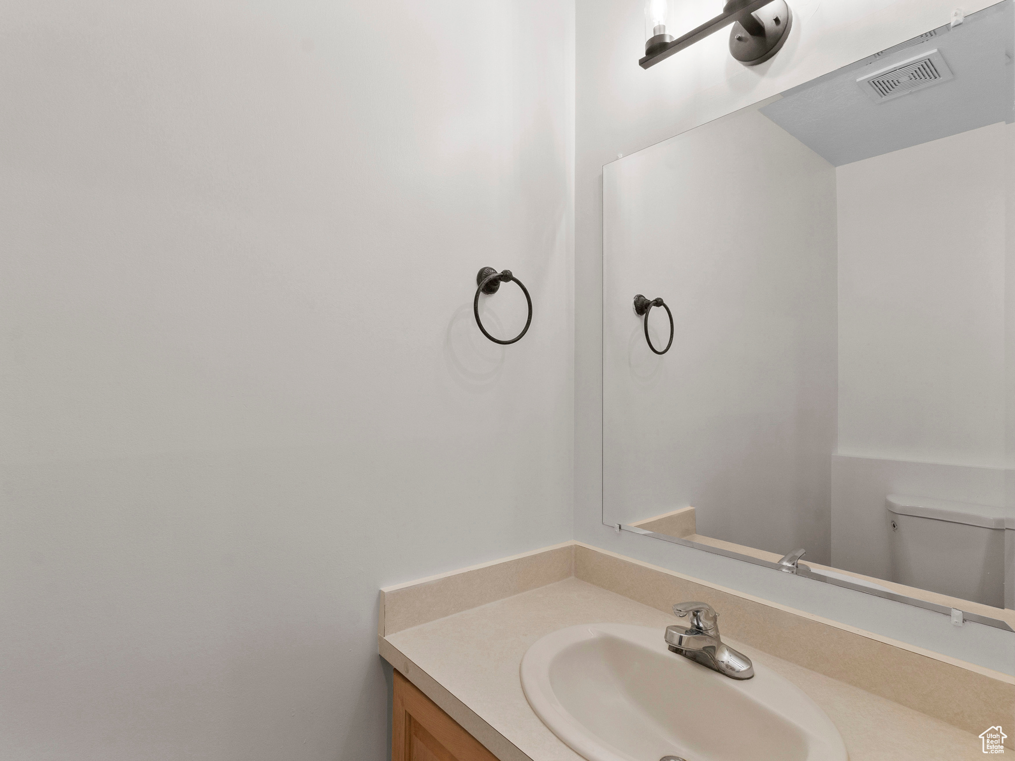 WILLOW GROVE CONDOMINIUMS - Residential